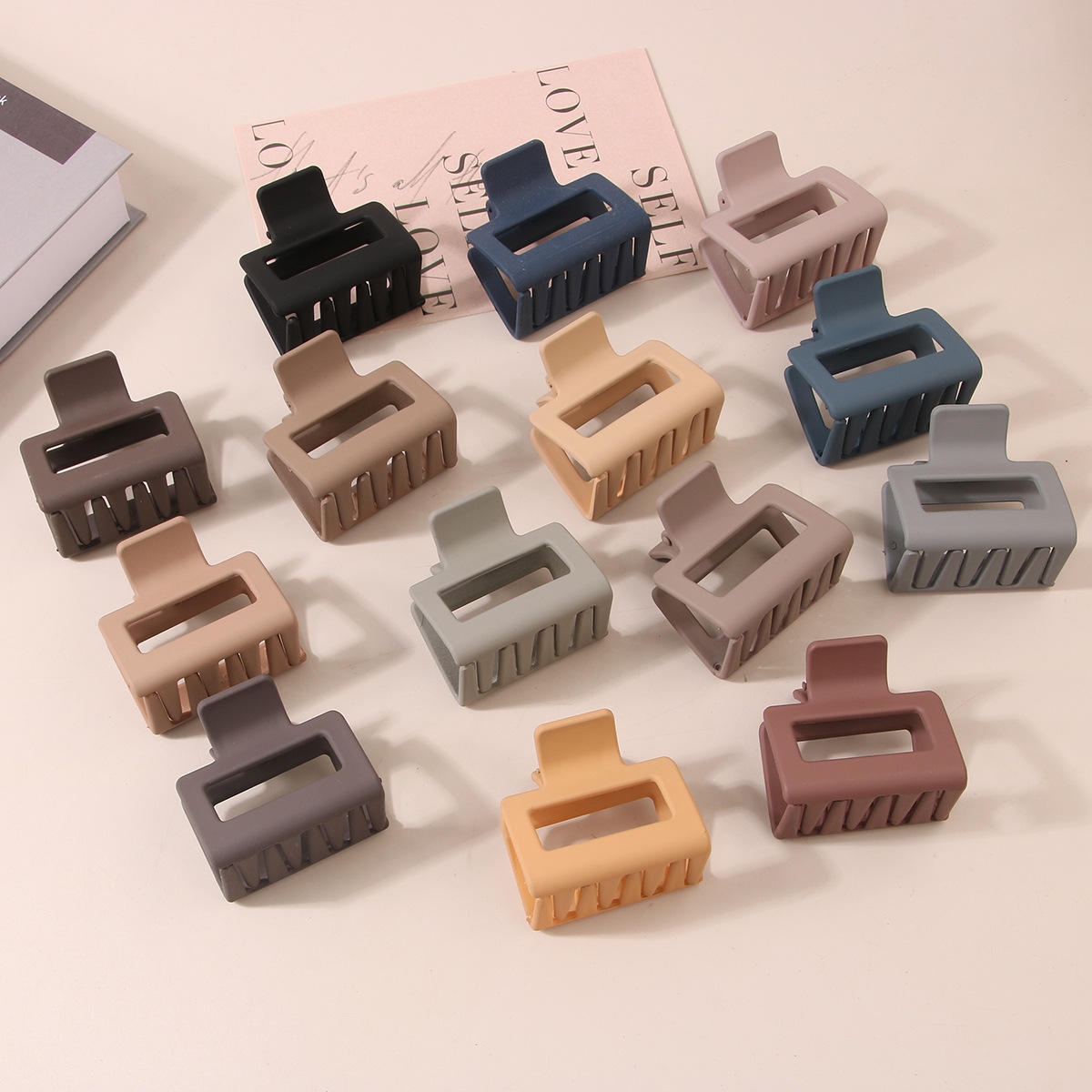 3 Pieces Multicolor Square Shape Hair Claw