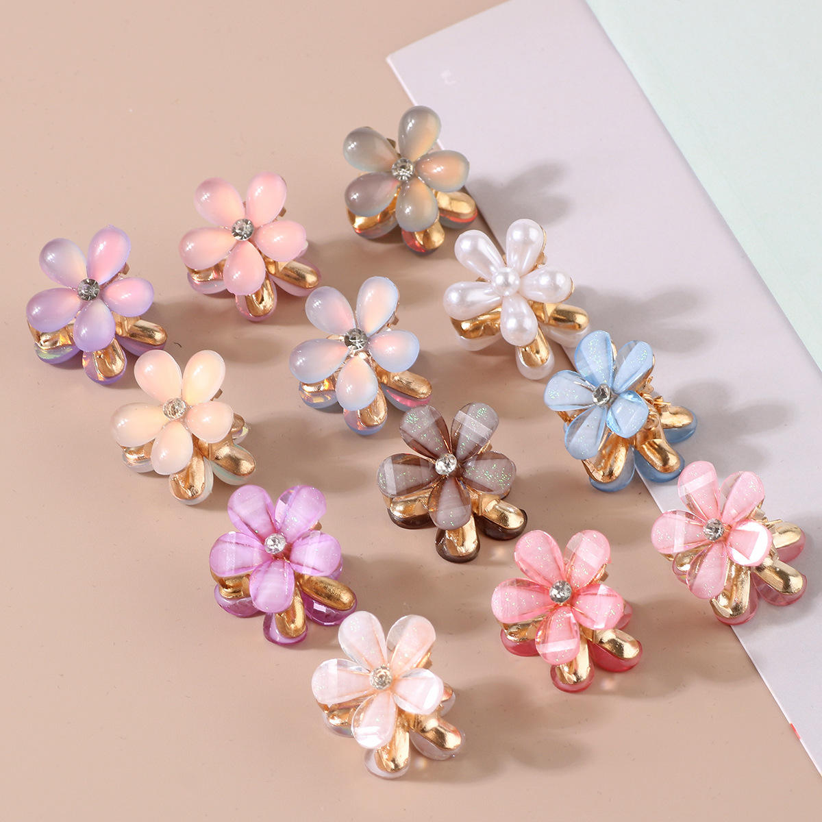 12 Pieces Multicolor Mini Flower Hair Claw